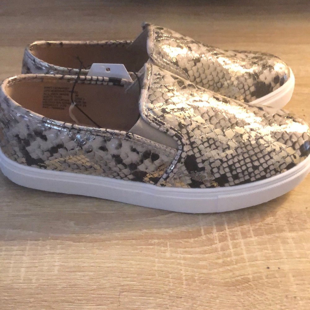 Time and true women’s memory foam shoes snake skin - Picture 5 of 7